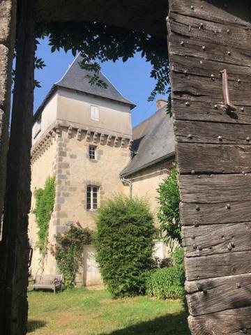 Chateau De Montautre Fromental Екстериор снимка